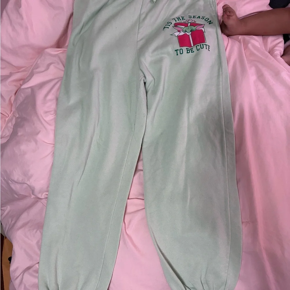 'Tis The Season To Be Cute Mint Baby Yoda Sweatshirt - Picture 3 of 4